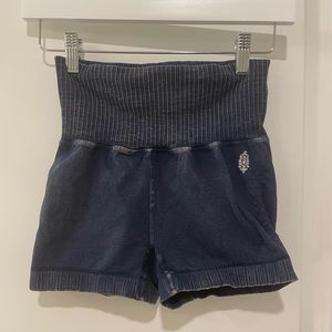 Free people movement good karma biker shorts - navy